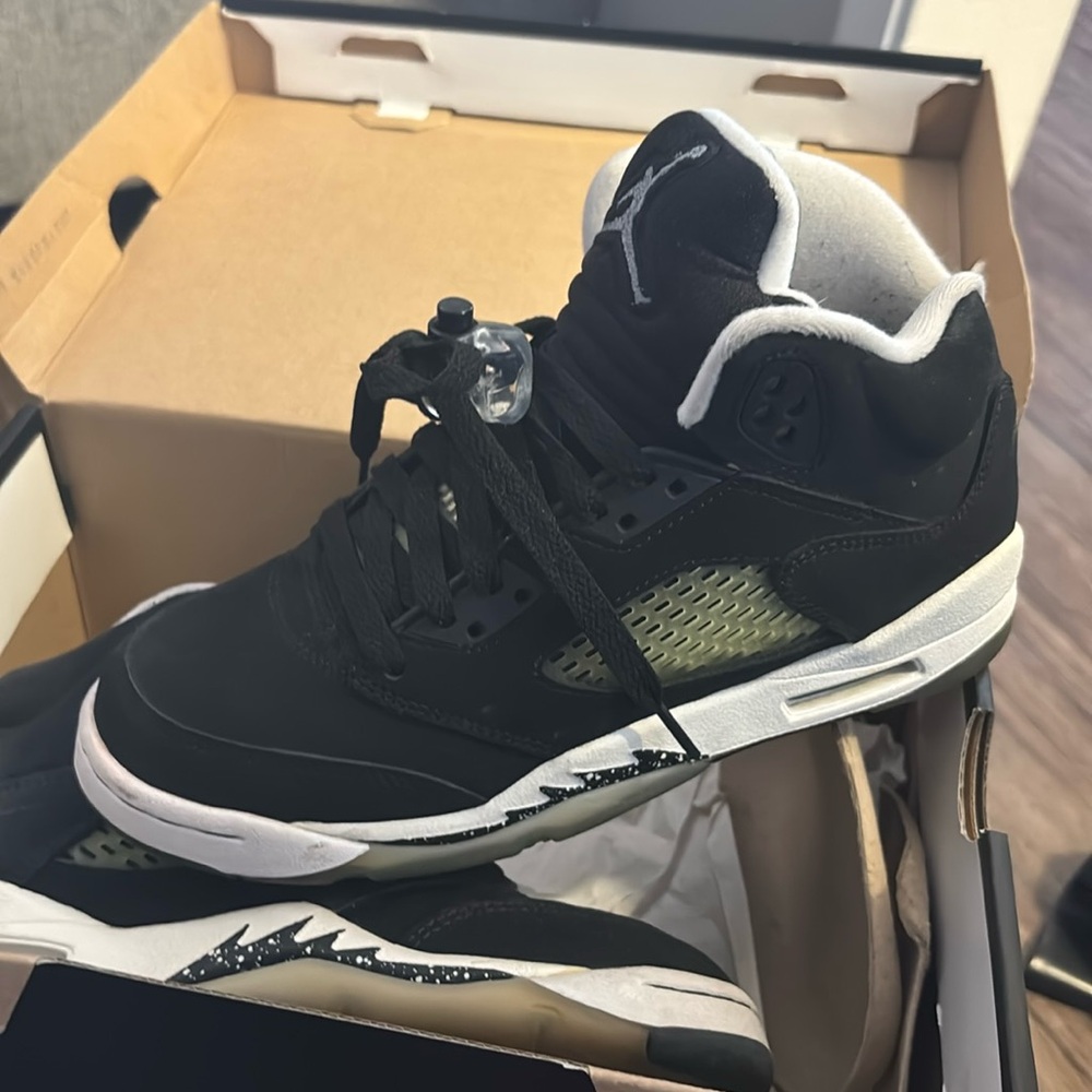 Oreo Jordan 5 Retro 4.5 Y